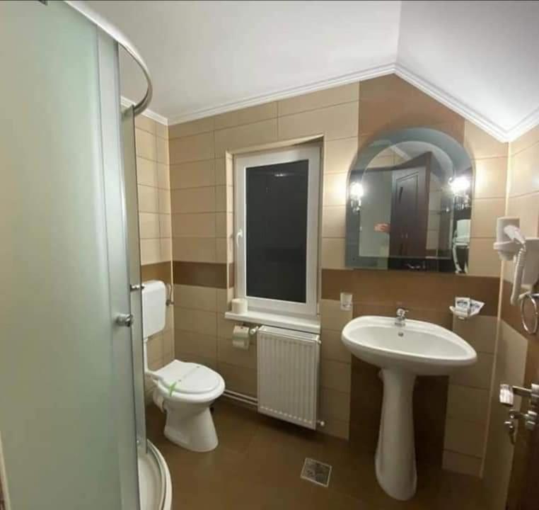 Casa Anghel Villa Bilbor Exterior foto